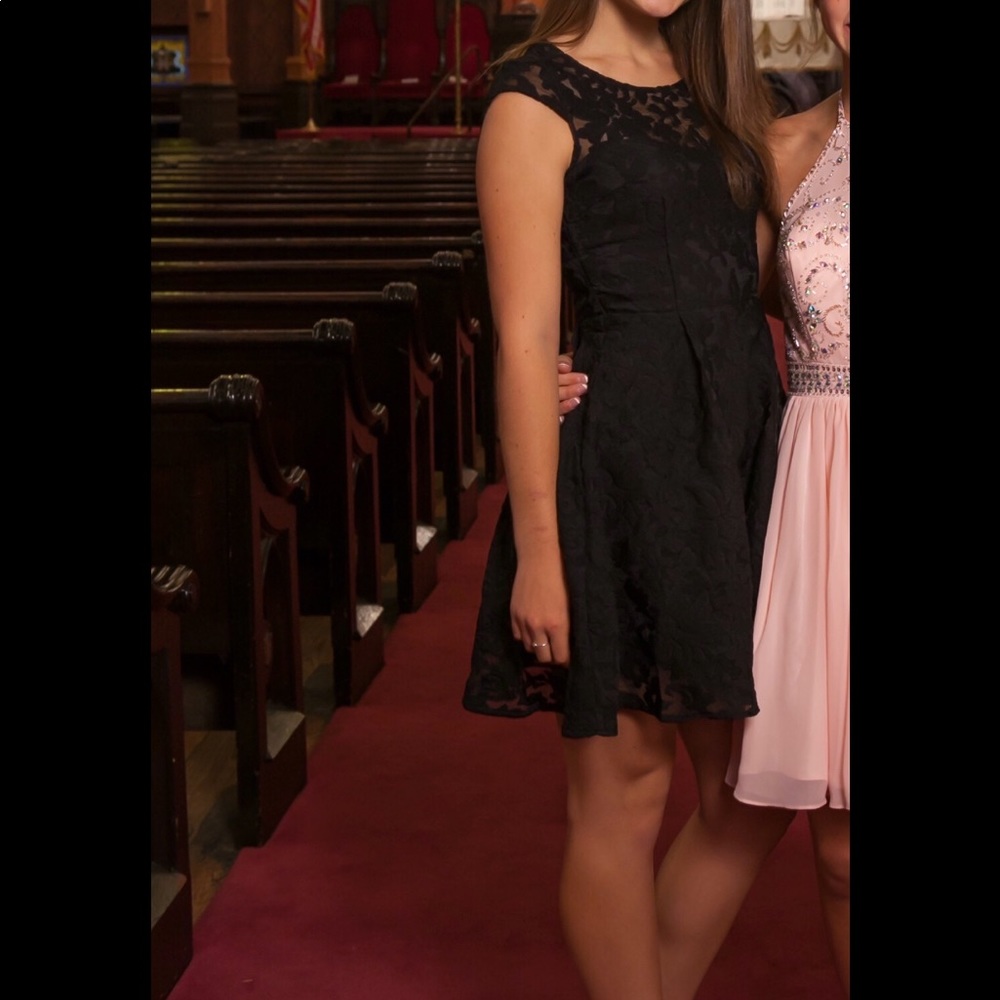 Forever 21 Black Lace Dress